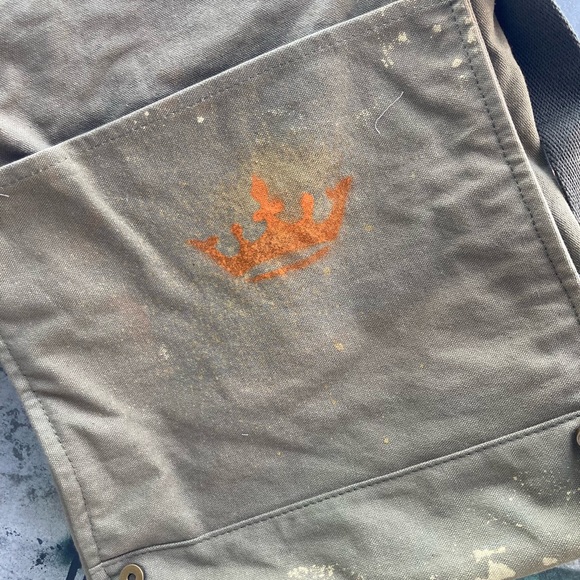 Twiggy “Piss Off” 827 Crossbody Messenger Bag - Picture 4 of 10